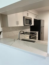 735 NW 91st Terrace in Plantation, FL - Building Photo - Building Photo