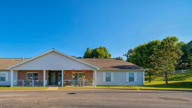 Leisure Living Lakeside in Evansville, IN - Foto de edificio - Building Photo