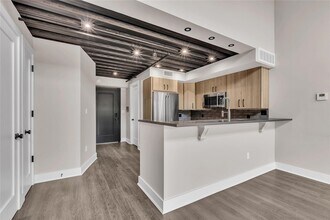 172 E Prospect Ave in Mamaroneck, NY - Building Photo - Building Photo