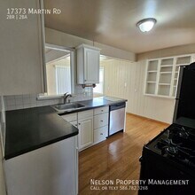 17373 Martin Rd in Roseville, MI - Building Photo - Building Photo