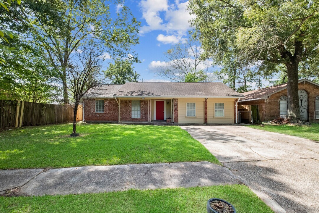 13426 Edgeboro St in Houston, TX - Building Photo