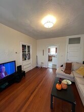 36 Melendy Ave in Watertown, MA - Building Photo - Building Photo