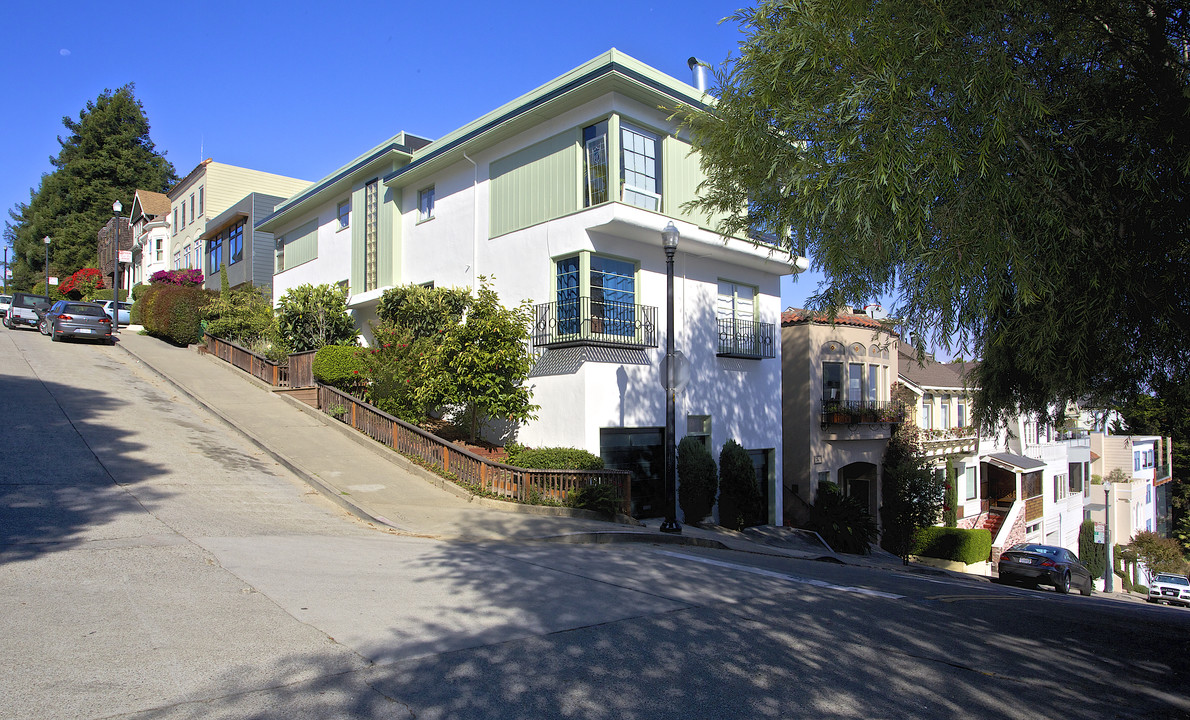 400 Liberty St in San Francisco, CA - Building Photo