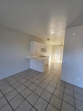 1558 N Craycroft Rd in Tucson, AZ - Building Photo - Building Photo