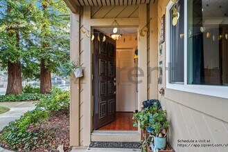 6090 Calle De Amor in San Jose, CA - Foto de edificio - Building Photo