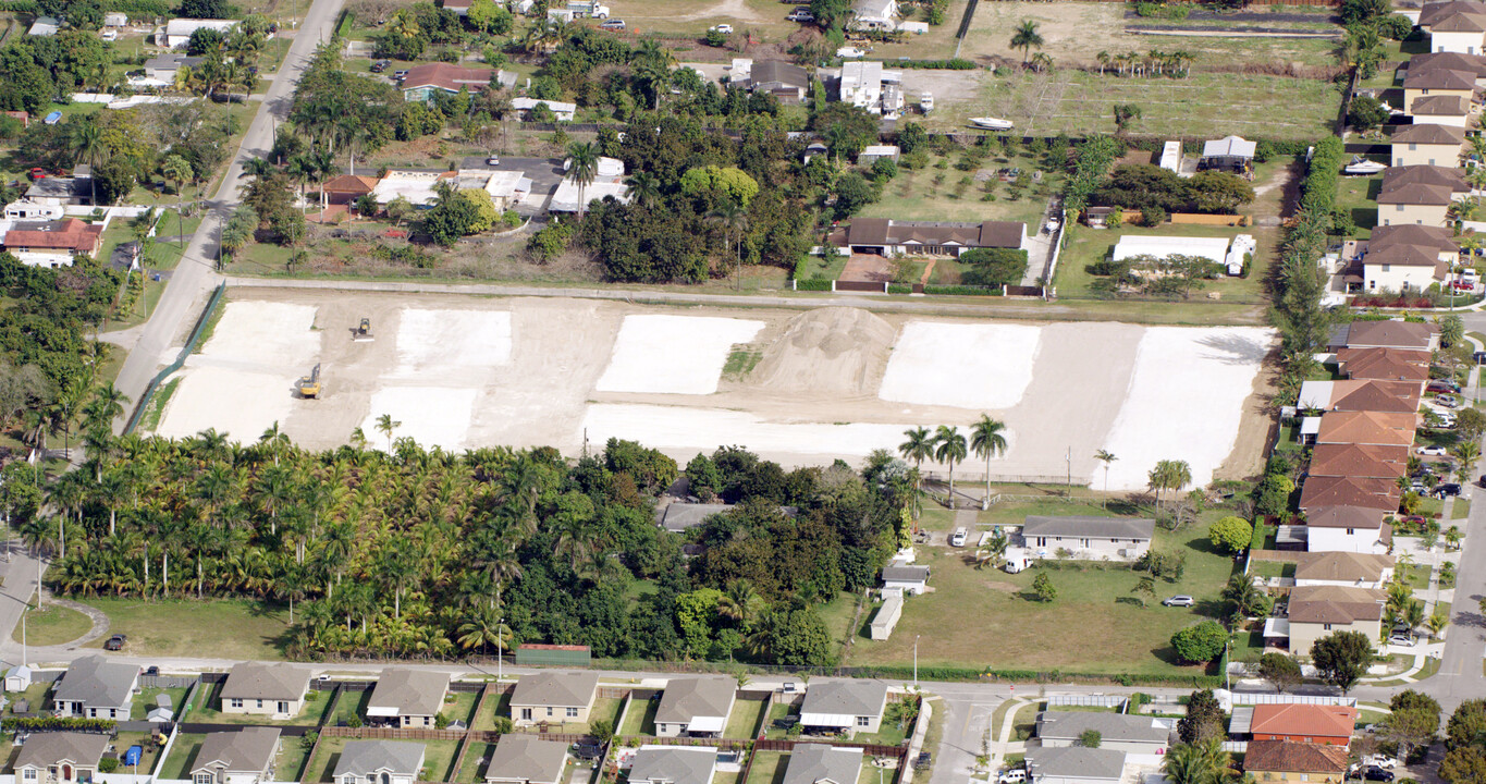 Highland Residences in Homestead, FL - Building Photo