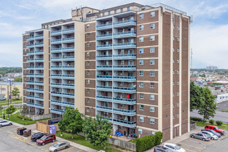 Kennedy Estates in Brampton, ON - Building Photo - Building Photo