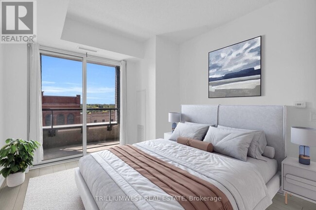 property at 55 Duke St W