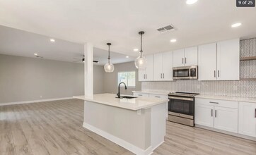 258 N Winterhaven in Mesa, AZ - Building Photo - Building Photo