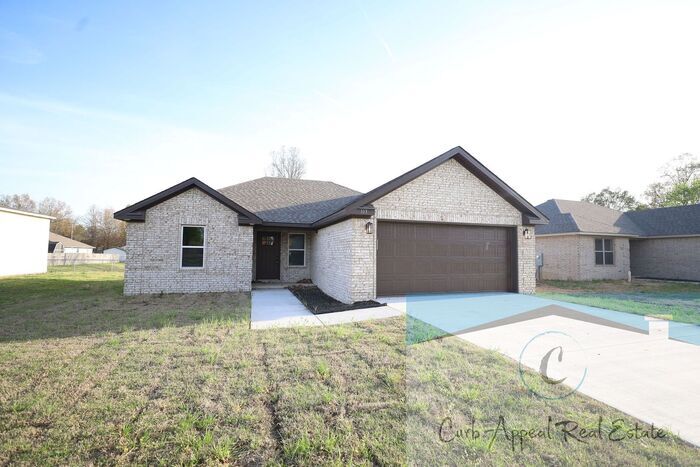 103 Cherry St in Brookland, AR - Building Photo