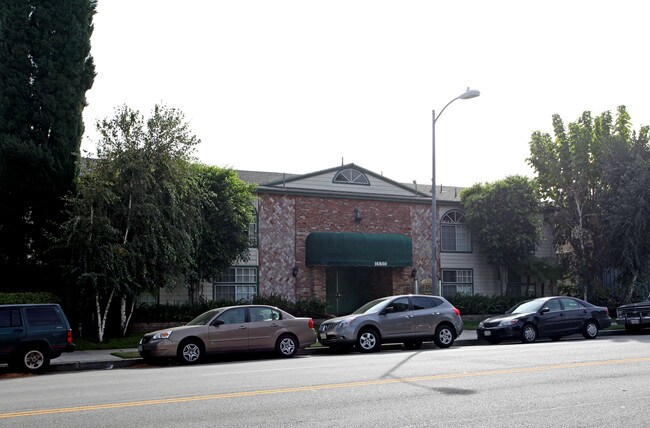 The New Chamber in Granada Hills, CA - Building Photo - Building Photo