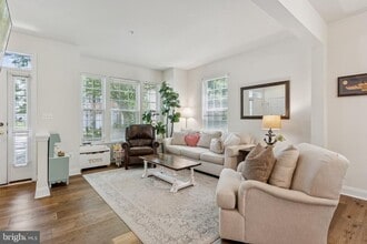 856 Stonehurst Ct in Annapolis, MD - Building Photo - Building Photo