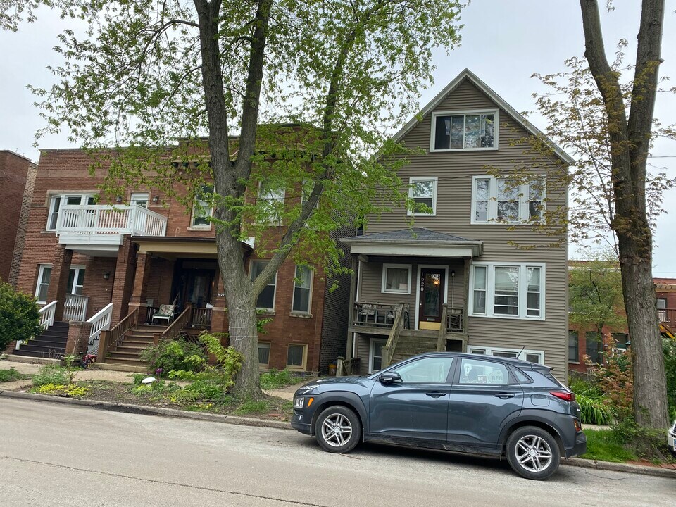 1620 Summerdale W Ave, Unit 1 in Chicago, IL - Building Photo