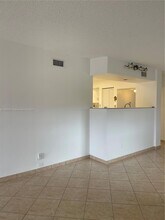 7351 SW 105th Pl in Miami, FL - Building Photo - Building Photo