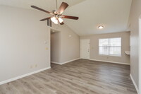 204 Adam Cir in Mcdonough, GA - Building Photo - Building Photo