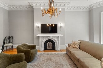35 Union Park, Unit 3 in Boston, MA - Building Photo - Building Photo