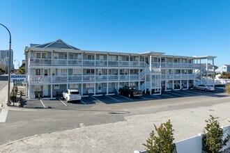 Seaward Villas in North Myrtle Beach, SC - Building Photo - Building Photo