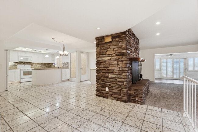 7814 E MacKenzie Dr in Scottsdale, AZ - Building Photo - Building Photo