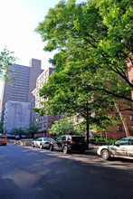 120 W 94th St in New York, NY - Foto de edificio - Building Photo