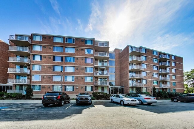 property at 2211 S Highland Ave