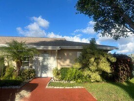 18906 Schooner Dr in Boca Raton, FL - Building Photo