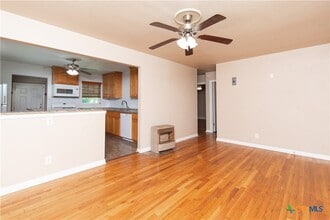 2116 W Avenue D in Temple, TX - Building Photo - Building Photo