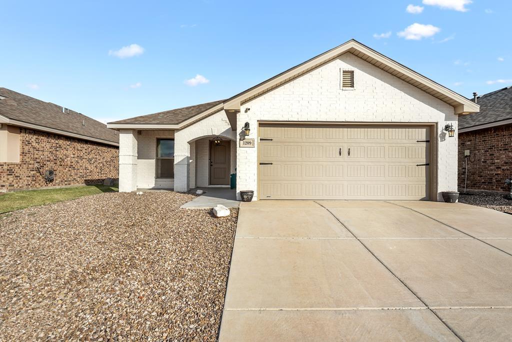 1209 E 89th St in Odessa, TX - Building Photo