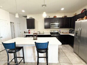 17593 W Daley Ln in Surprise, AZ - Building Photo - Building Photo