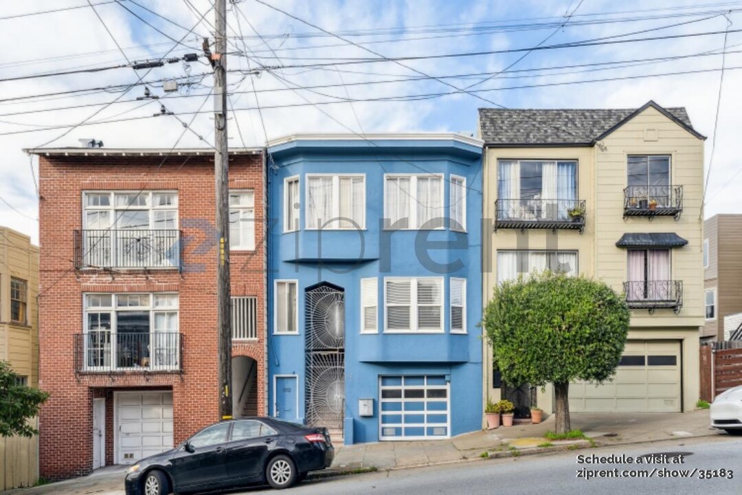 1532 Balboa St in San Francisco, CA - Building Photo