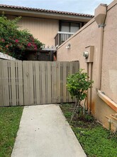 713 NE 205th Terrace in Miami, FL - Building Photo - Building Photo