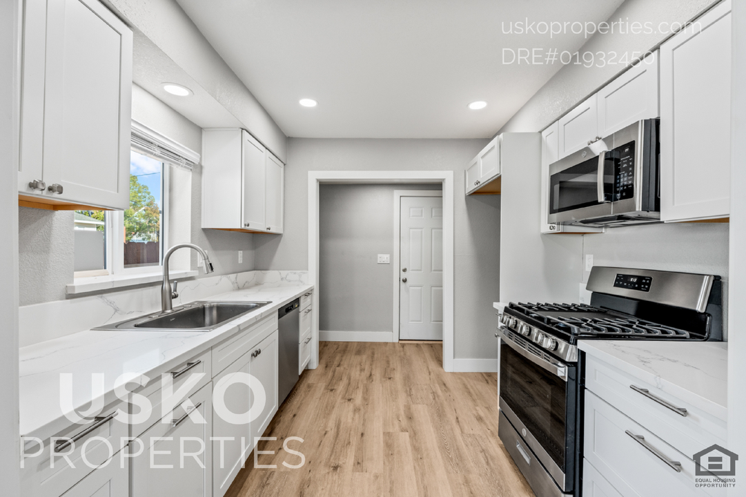 3127 3rd Ave in Sacramento, CA - Foto de edificio