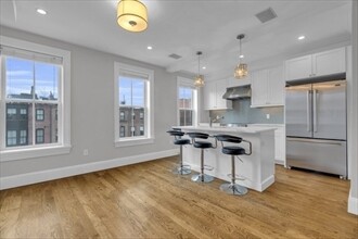 42 Rutland Sq, Unit 3 in Boston, MA - Building Photo - Building Photo