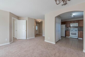 10203 Azalea Village Dr in Houston, TX - Building Photo - Building Photo