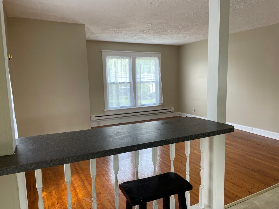 1736 Portland Ave, Unit upper in Rochester, NY - Building Photo