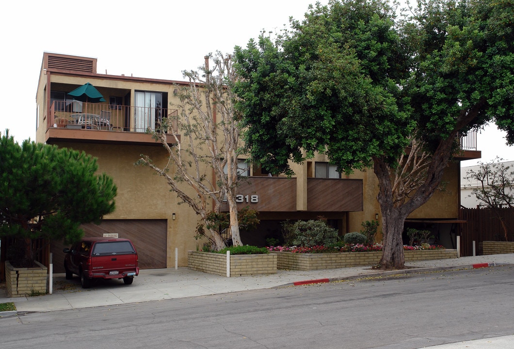 316-318 Concord St in El Segundo, CA - Foto de edificio