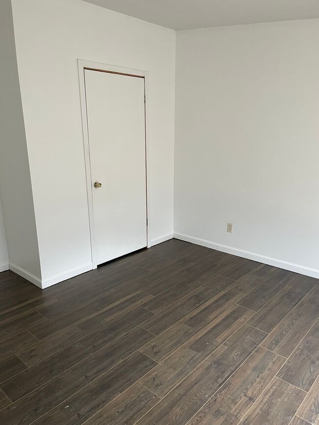 104 N 27th St in Belleville, IL - Foto de edificio - Building Photo