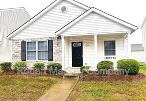 7042 Shanty Creek Dr in Louisville, KY - Building Photo