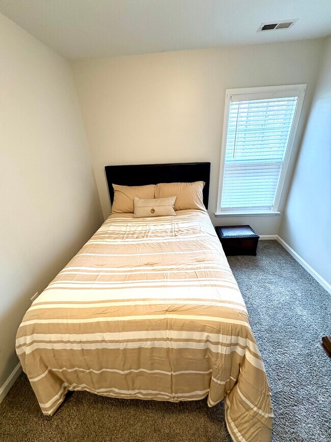 505 Elm Ave in Wake Forest, NC - Building Photo - Building Photo