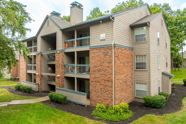 Idlewood Apartments in Indianapolis, IN - Building Photo - Building Photo