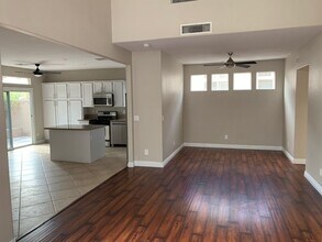 2236 Maple Rose Dr in Las Vegas, NV - Building Photo - Building Photo