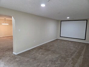 4604 Deepwood Ct in Bowie, MD - Foto de edificio - Building Photo