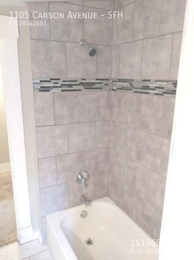 1105 Carson Ave in Cincinnati, OH - Building Photo - Building Photo