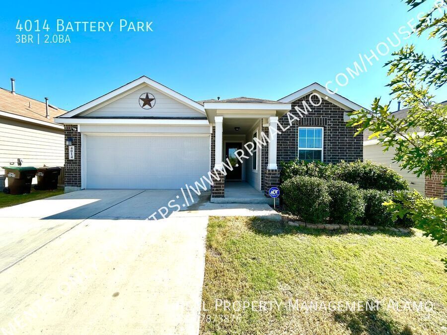 4014 Battery Park in Converse, TX - Building Photo