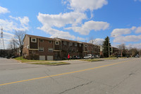 120-150 Bamburgh Cir in Toronto, ON - Building Photo - Building Photo