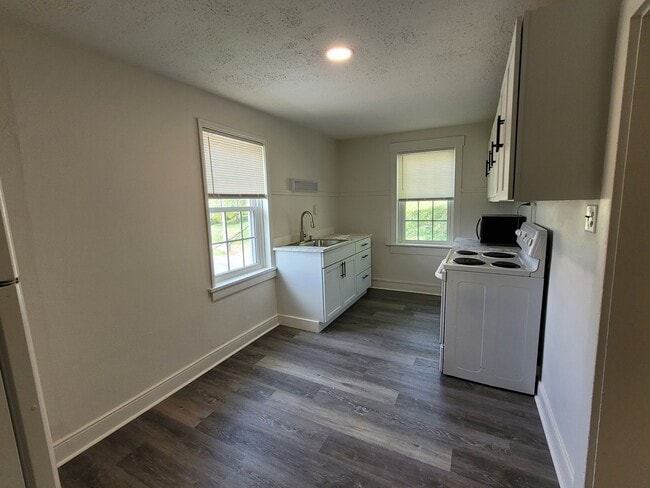 846 Chestnut St in Gap, PA - Building Photo - Building Photo