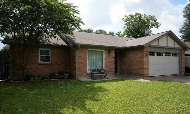 17115 Kings Walk Ln in Houston, TX - Building Photo - Building Photo