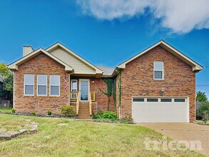 190 Breakwater Dr in Hendersonville, TN - Building Photo - Building Photo