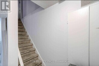 41 Calm Waters Crescent in Brampton, ON - Building Photo - Building Photo