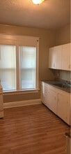 1691 North Dr, Unit Apt 1 in Decatur, IL - Foto de edificio - Building Photo