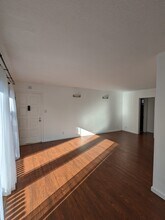 3813 Huron Ave, Unit 1 in Culver City, CA - Building Photo - Building Photo